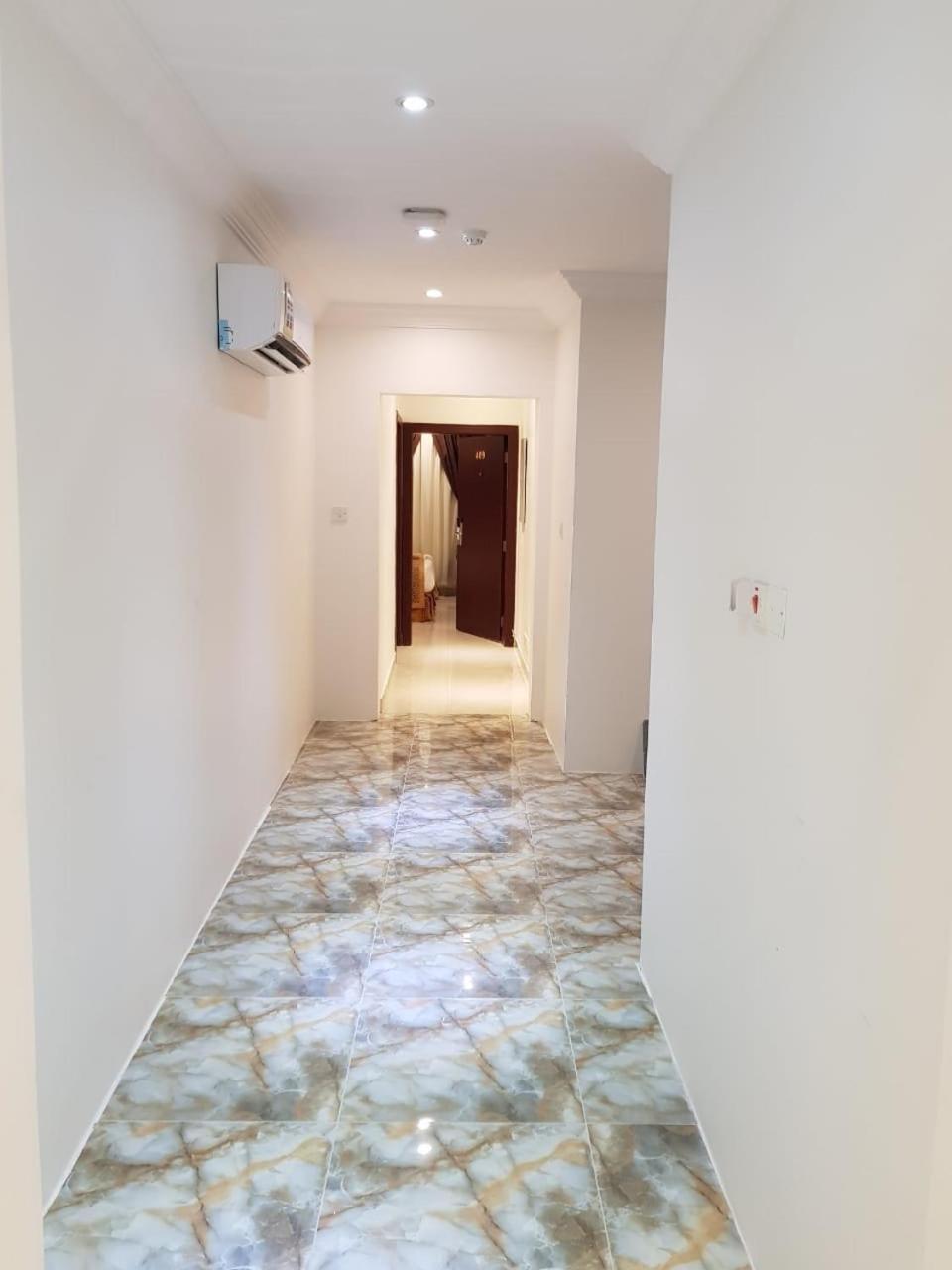 الحماد للشقق الفندقية - فرع سلطان بن سلمان Jeddah Exterior foto