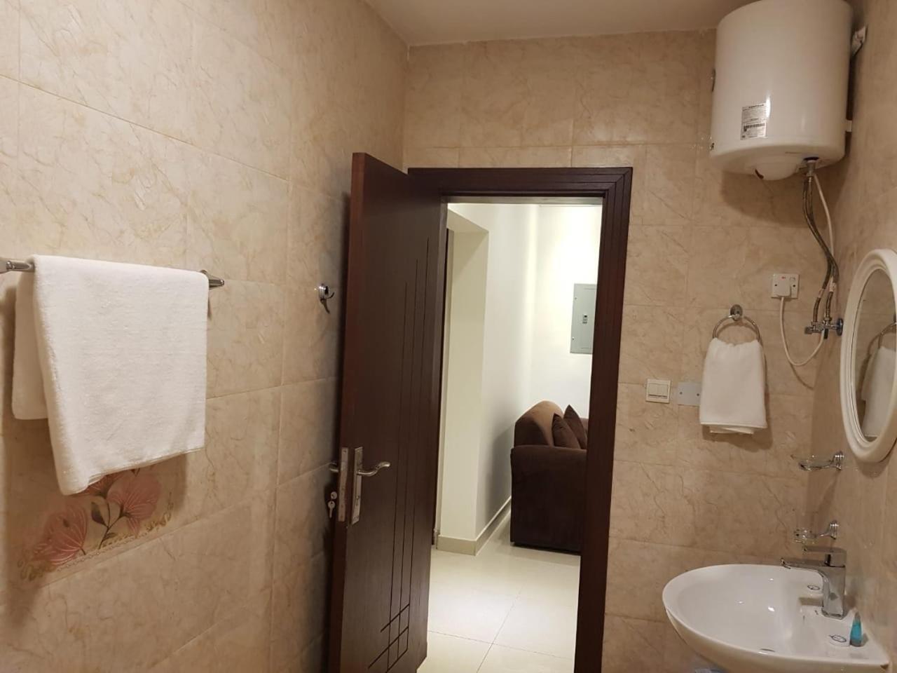الحماد للشقق الفندقية - فرع سلطان بن سلمان Jeddah Exterior foto